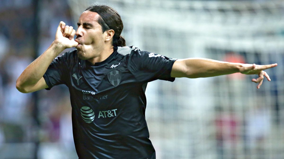 efraín-juárez-suspension