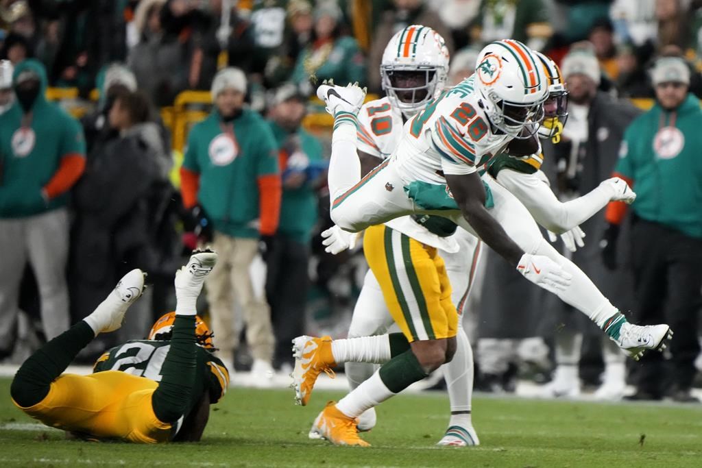 packers-reed-touchdowns-dolphins-victory