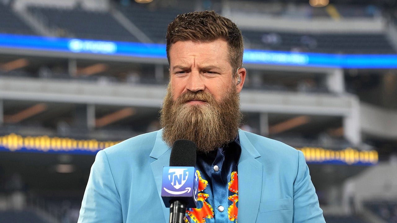 ryan-fitzpatrick-daniel-jones-season-off