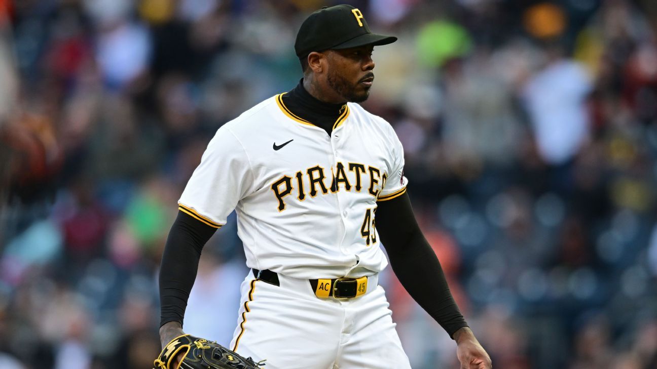 aroldis-chapman-red-sox-deal