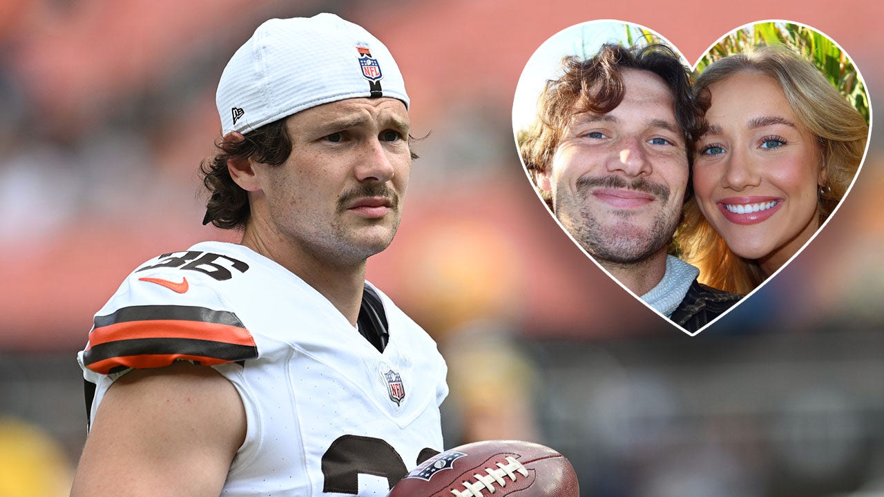 cade-york-bengals-cheerleader-romance