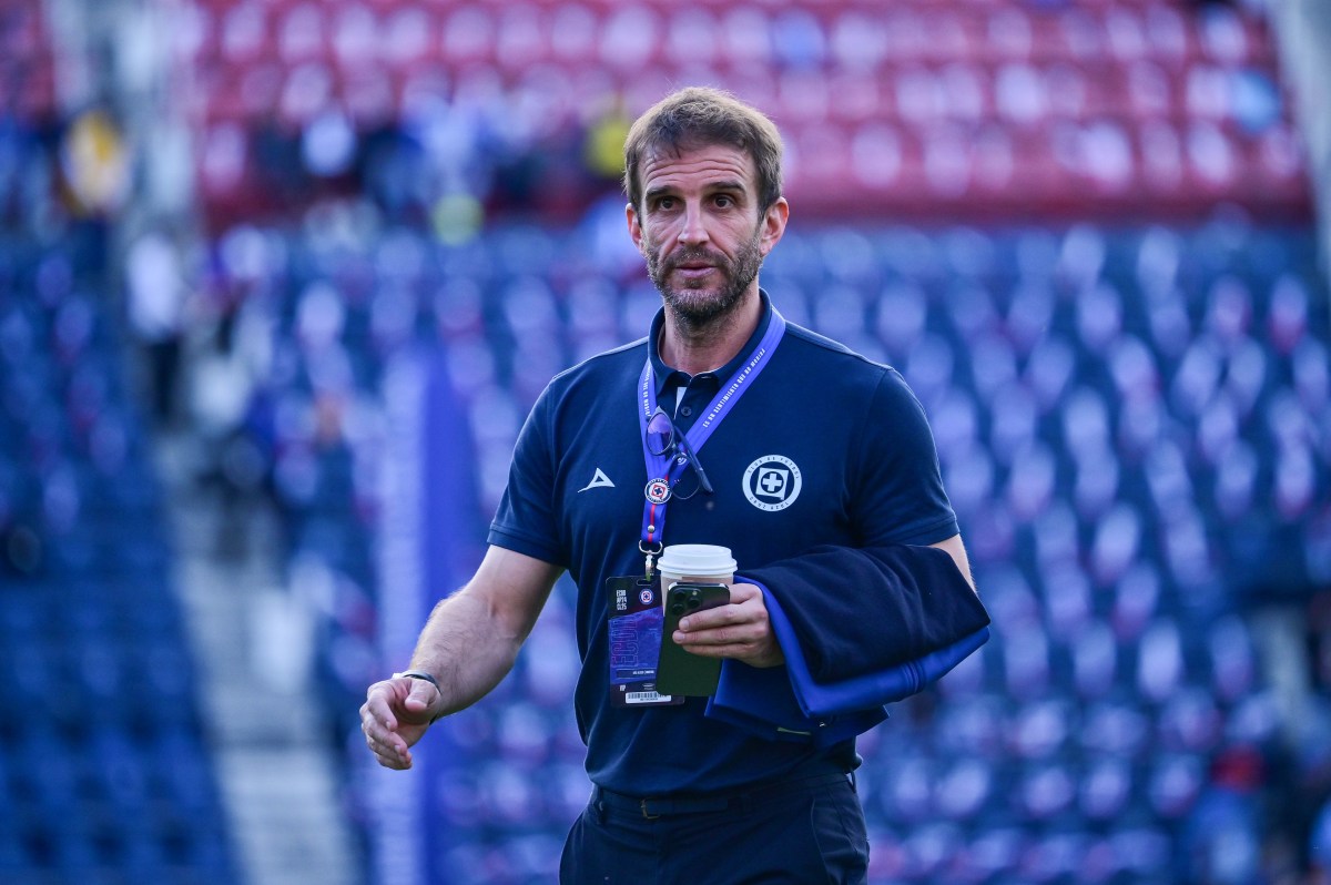 cruz-azul-reporter-incident