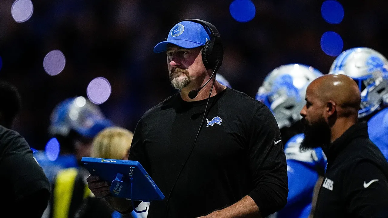 dan-campbell-dan-skipper-postgame
