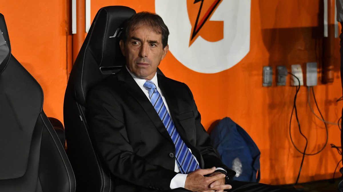 guillermo-almada-pachuca-departure