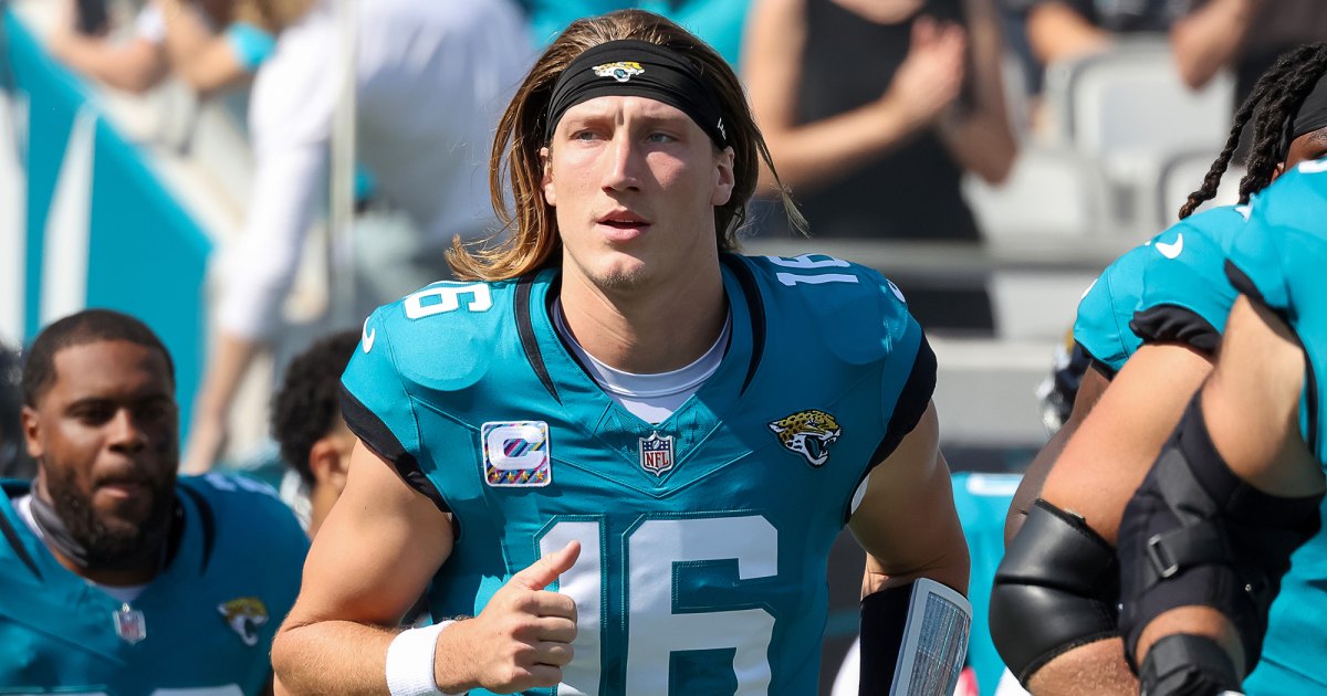 trevor-lawrence-head-injury-fight