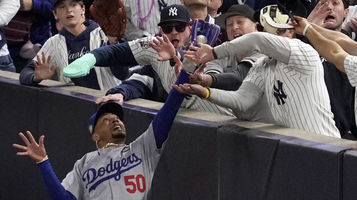 mlb-lifetime-bans-mookie-betts