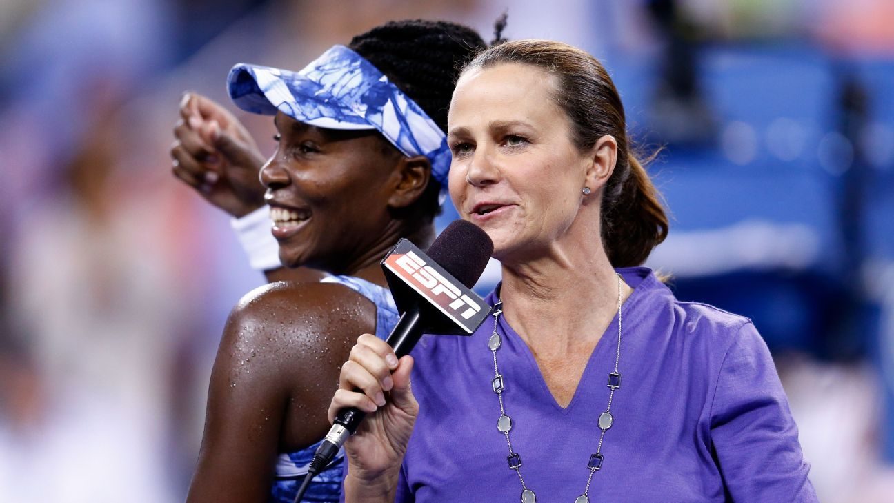 pam-shriver-trophy-theft-wildfire