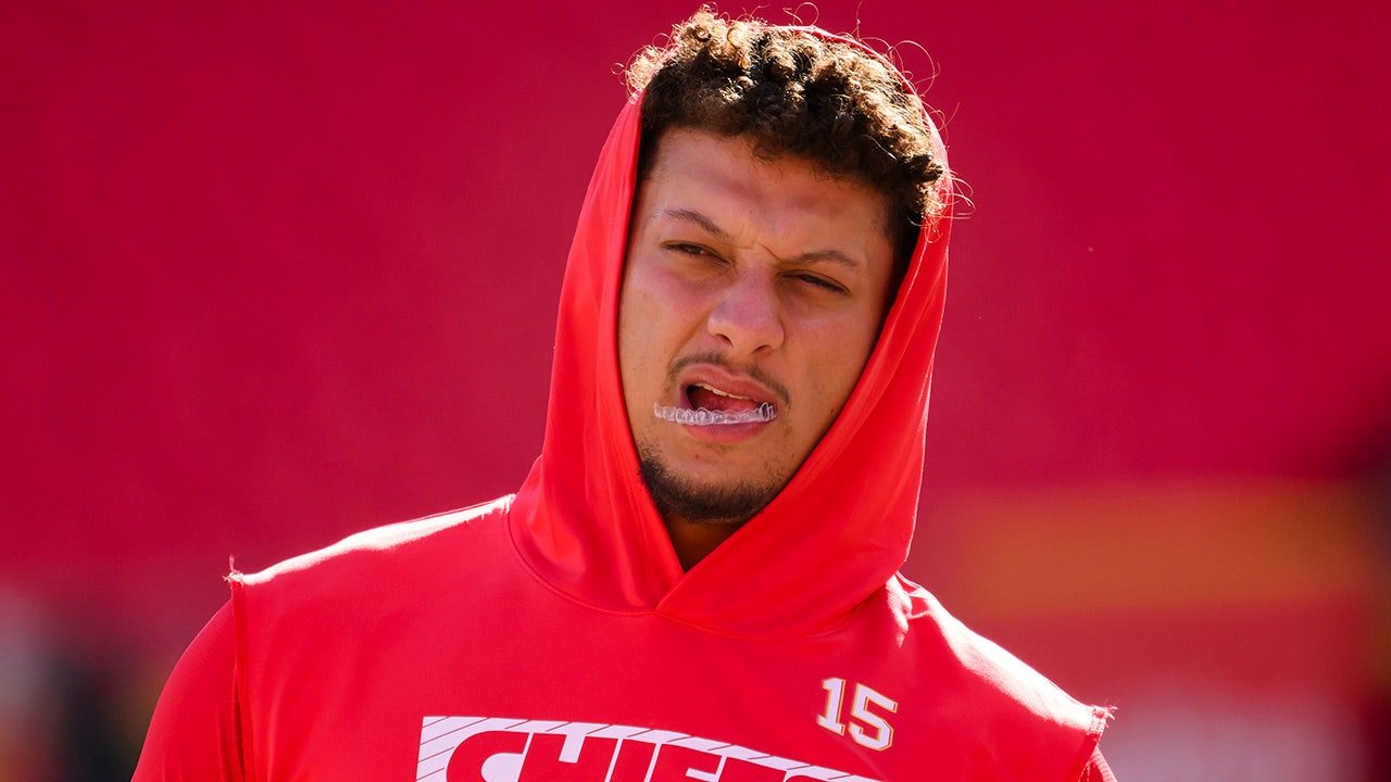 patrick-mahomes-referee-favoritism