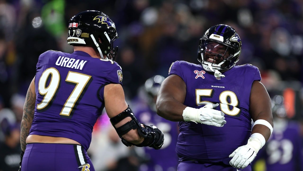 ravens-lineman-interception-nfl-division-title