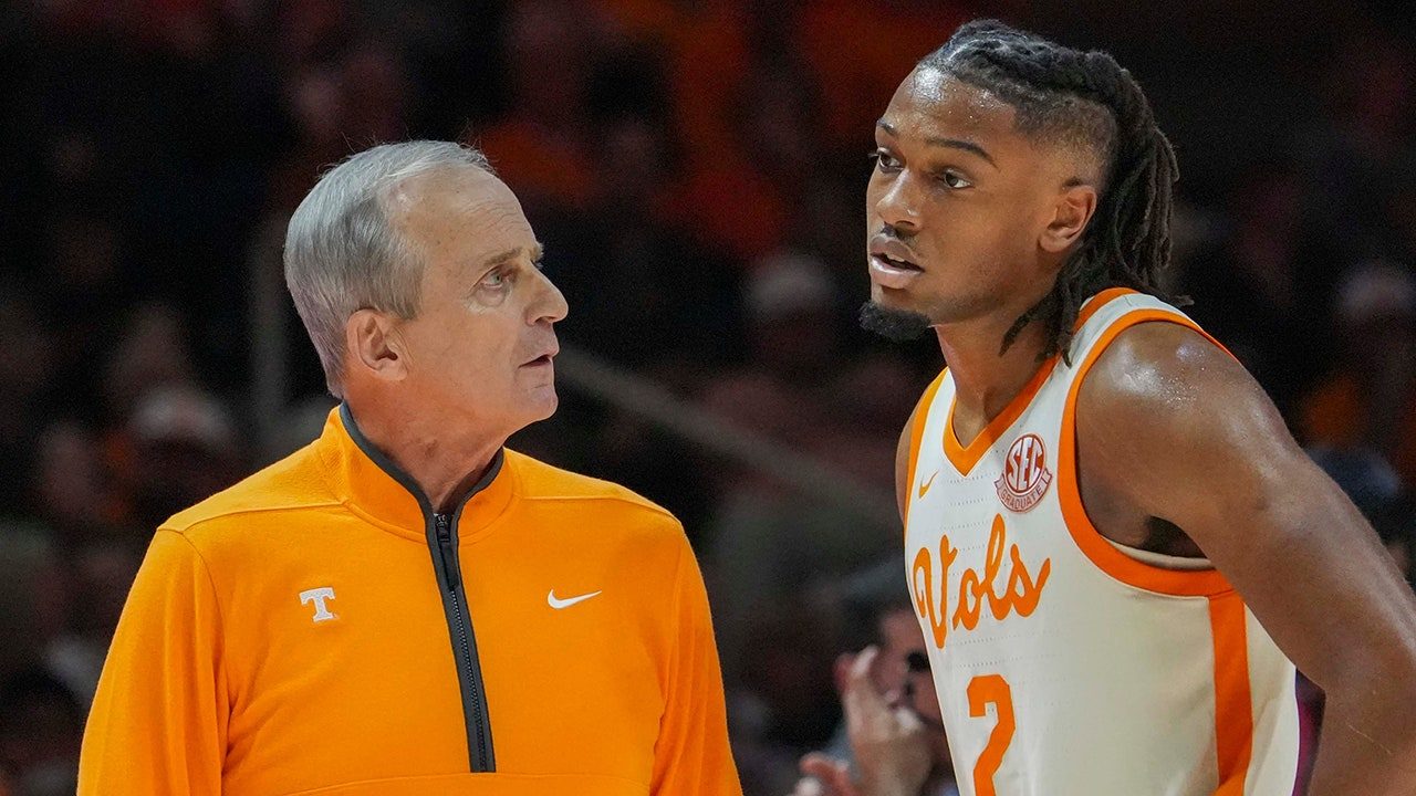 tennessee-basketball-coach-accountability