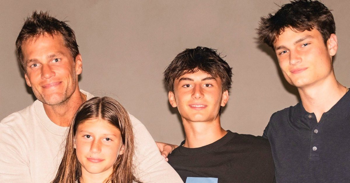 tom-brady-new-years-message-family
