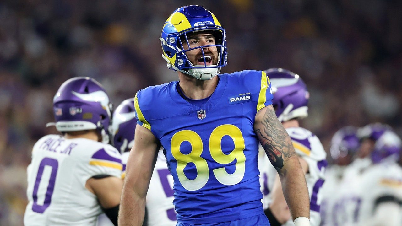 tyler-higbee-injury-playoff-game