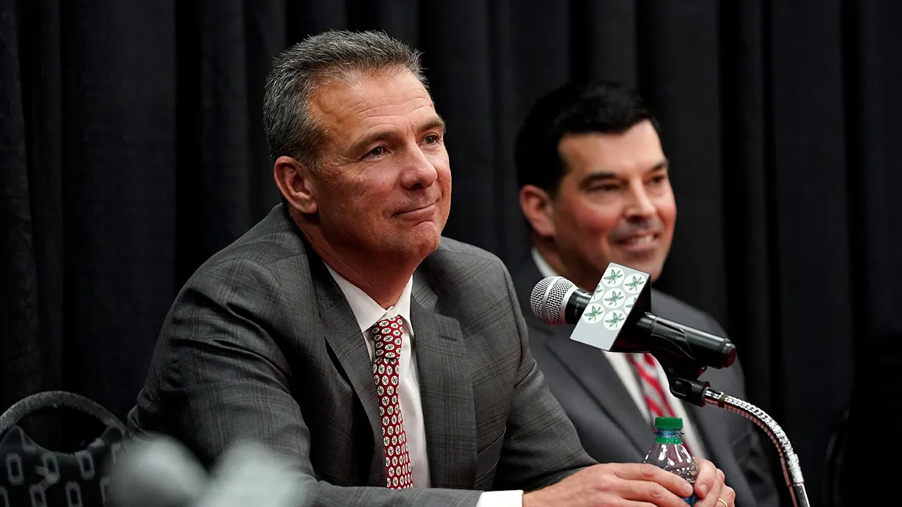 urban-meyer-social-media-criticism