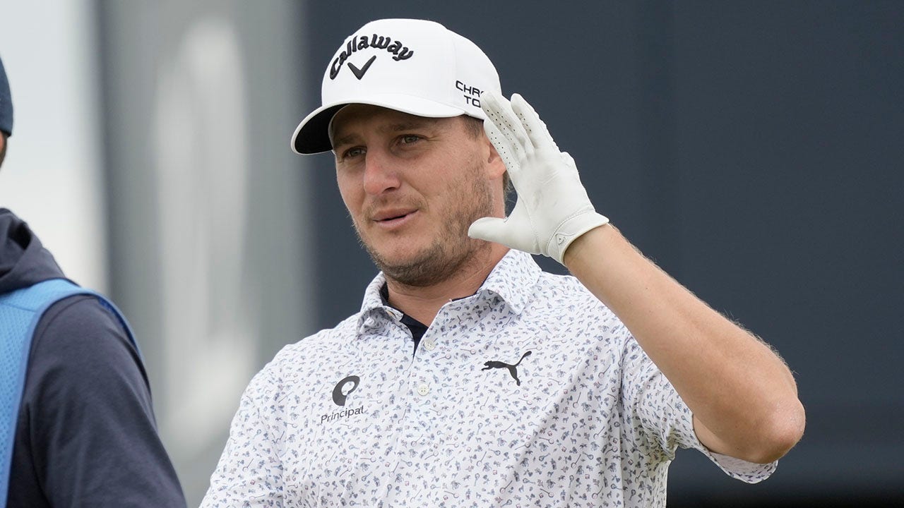 emiliano-grillo-phoenix-open-hole-in-one