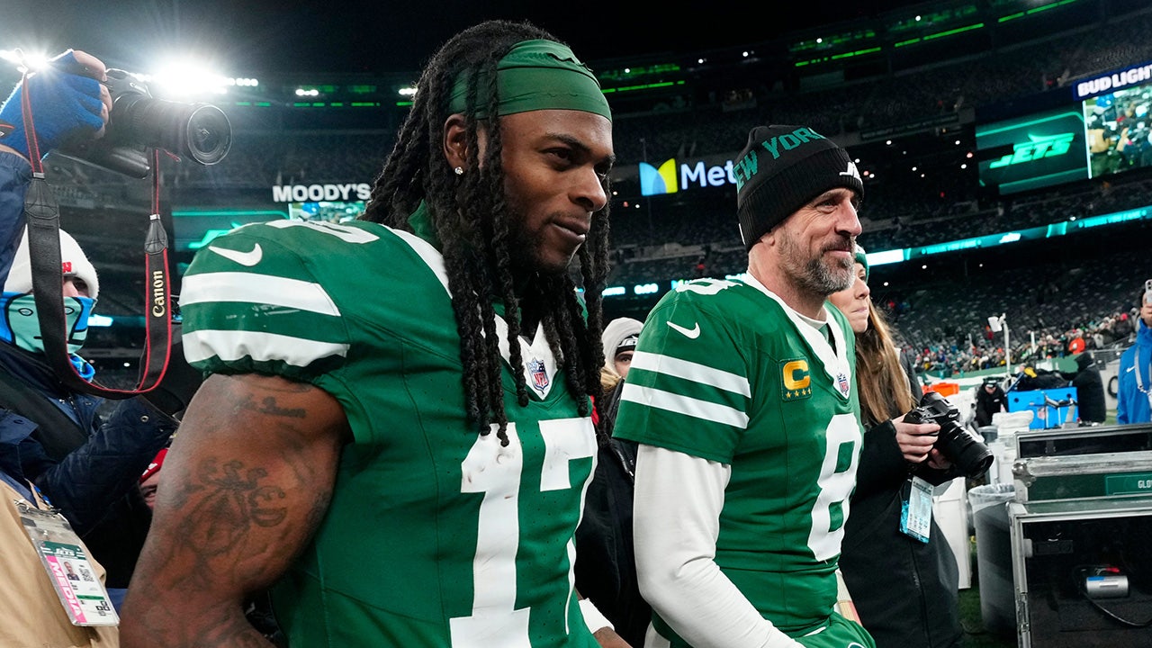 davante-adams-aaron-rodgers-jets