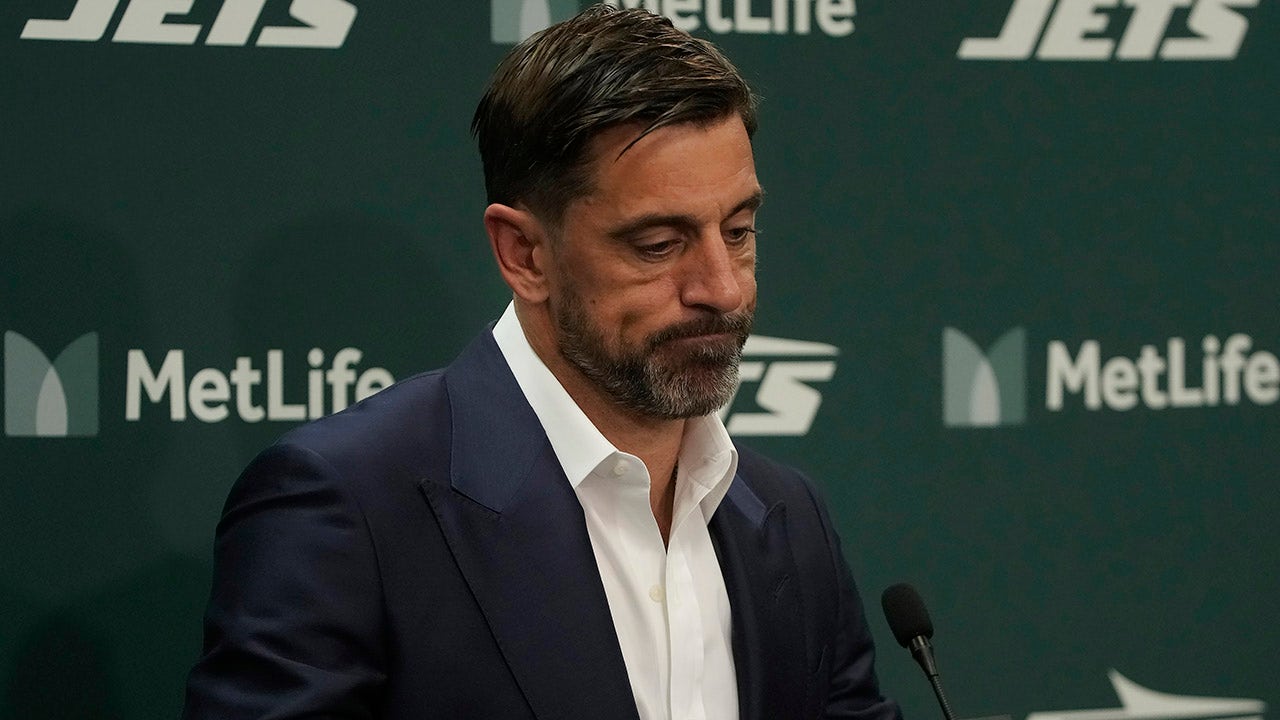 aaron-rodgers-cancer-nfl-comeback