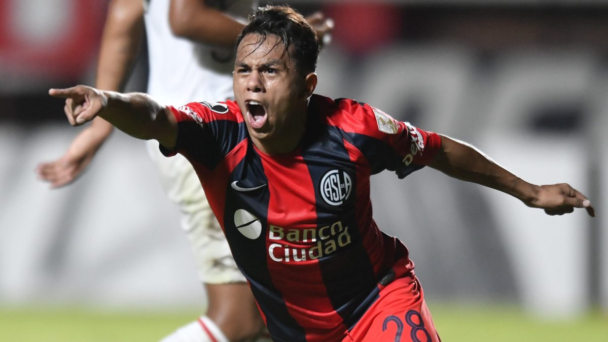 san-lorenzo-football-player