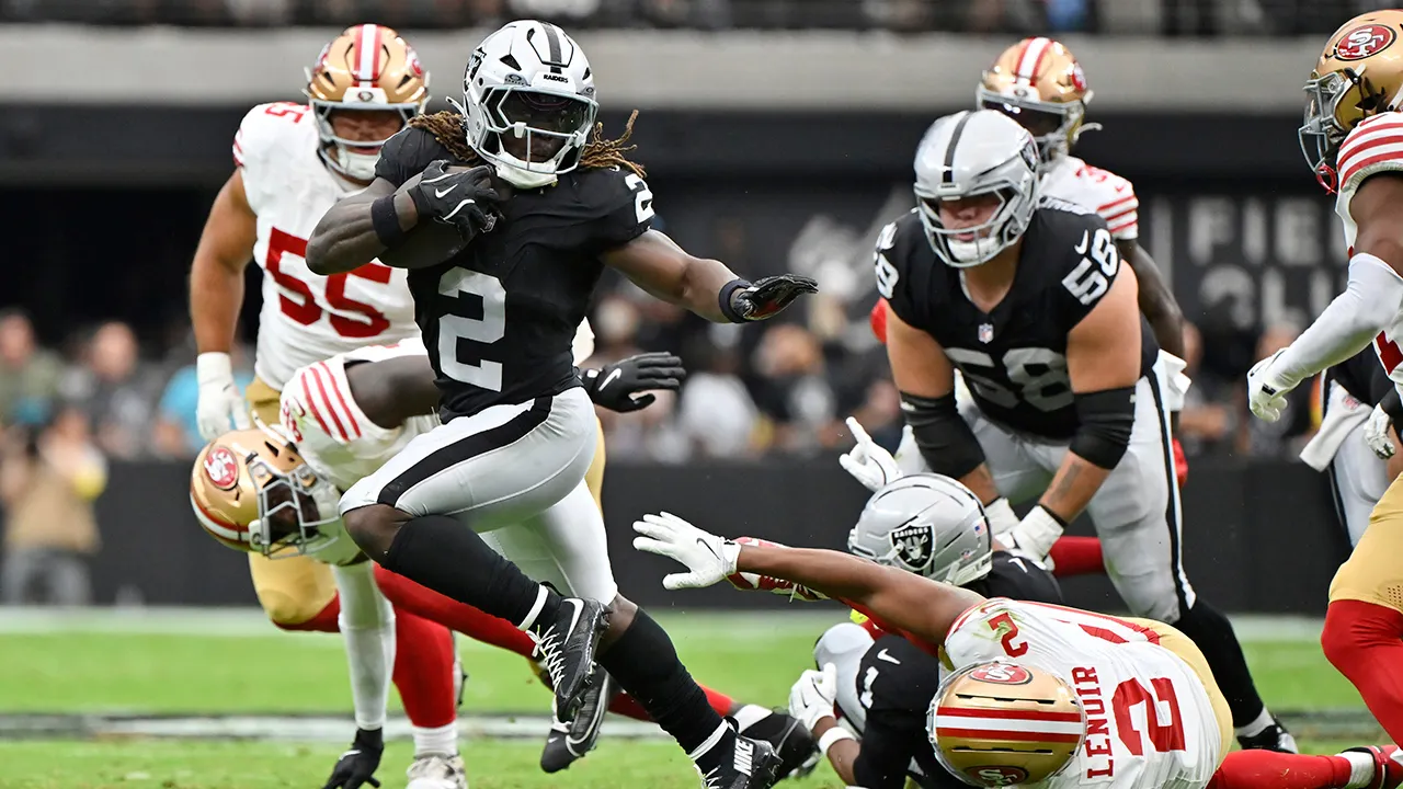 ashton-jeanty-nfl-49ers-play
