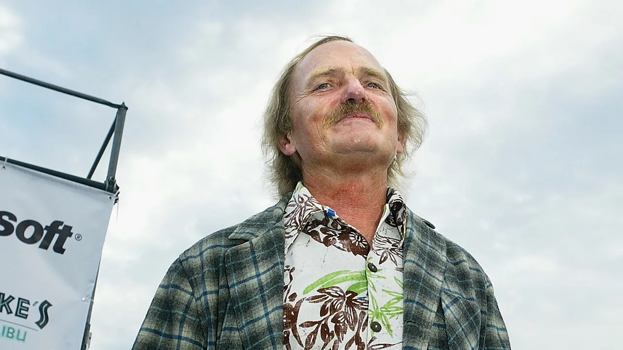 dale-webster-surfing-legend