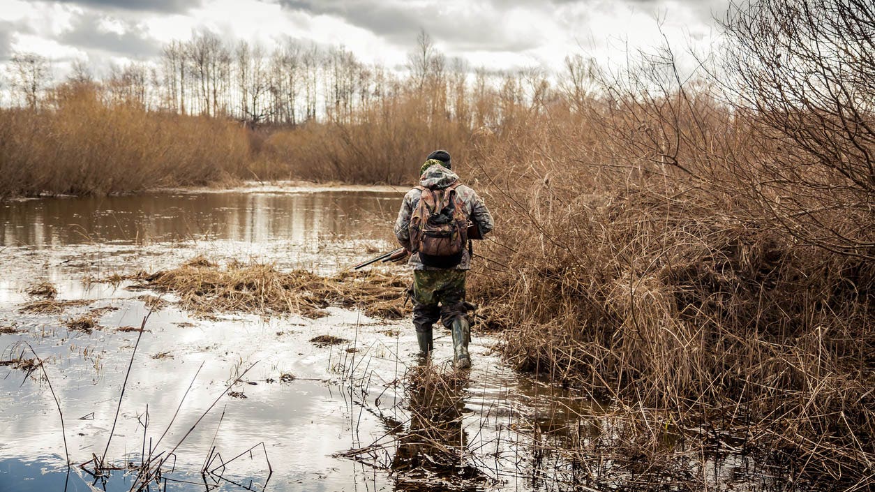 hunting-gear-checklist-beginner-hunters