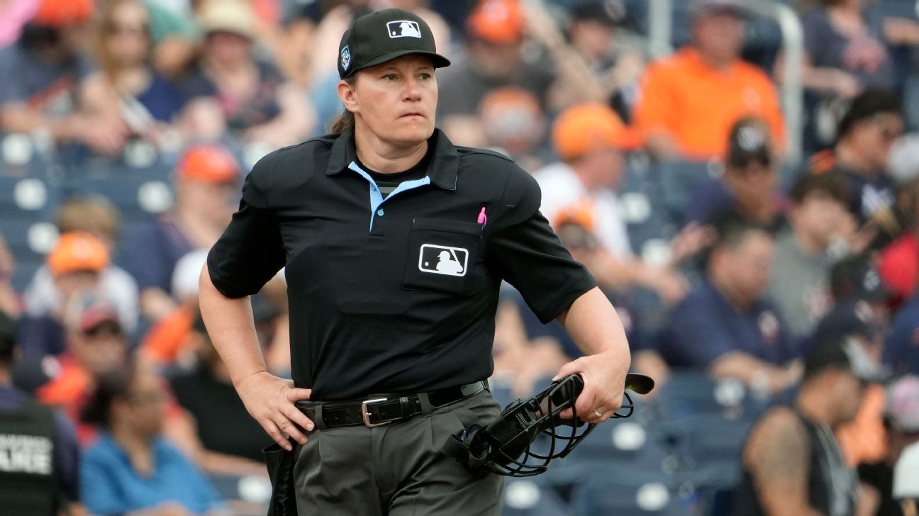 pawol-first-female-umpire-mlb