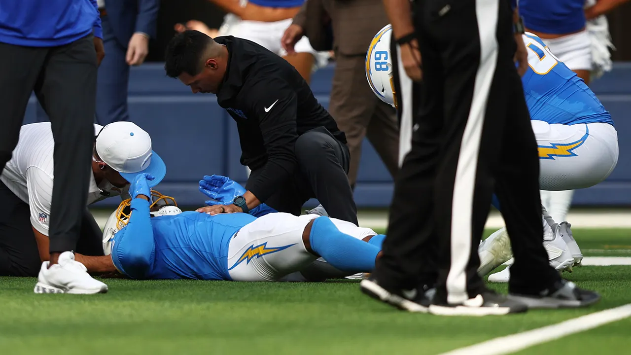 quentin-johnston-concussion-nfl