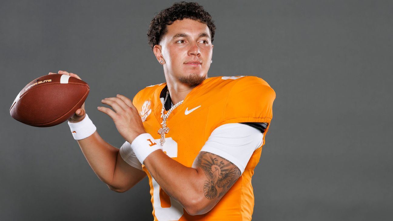 tennessee-joey-aguilar-starting-quarterback