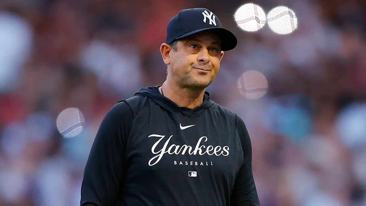 yankees-aaron-boone-defends-players
