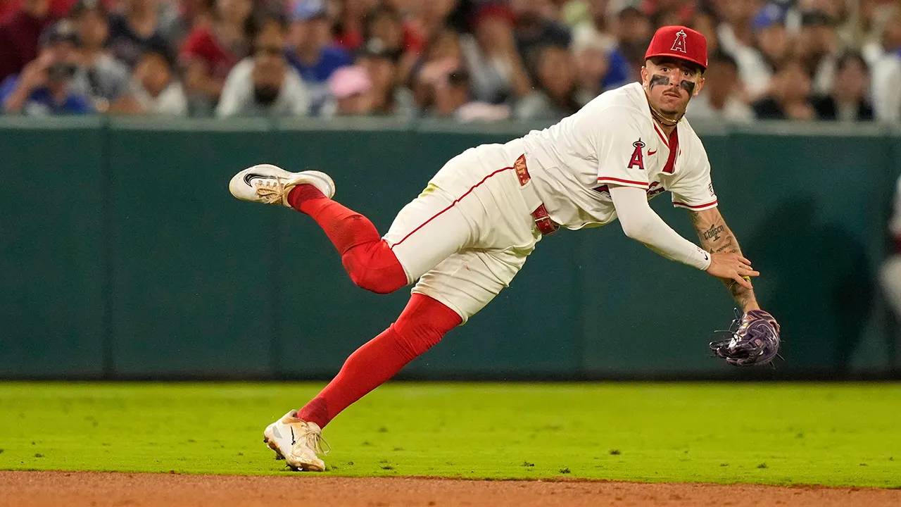 zach-neto-triple-play-ohtani